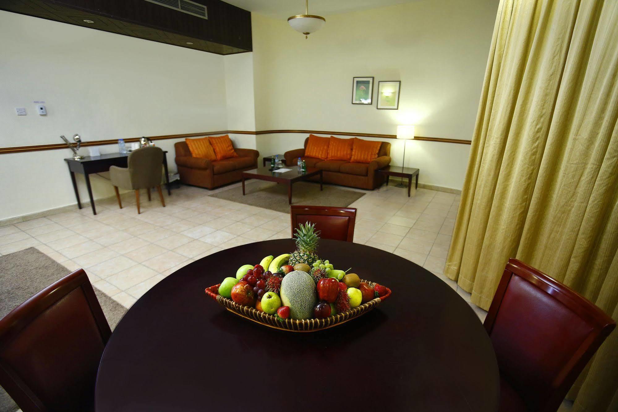 One To One Hotel & Resort Ain Al Faida Аль-Айн Екстер'єр фото